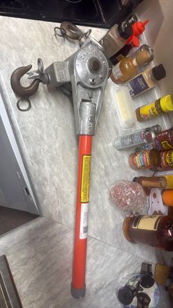 Chance 1 ton  web ratchet hoist