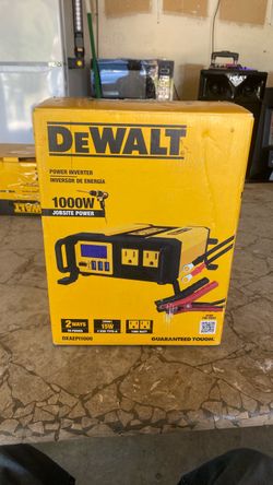 DeWalt 1000W Power Inverter