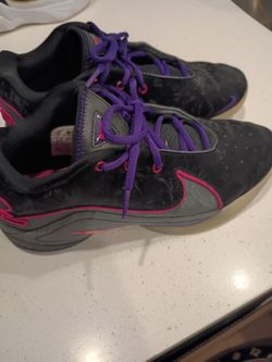 Nike LeBron James