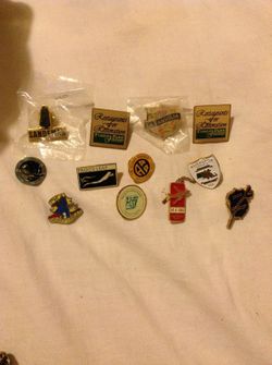 Vintage mix of pins