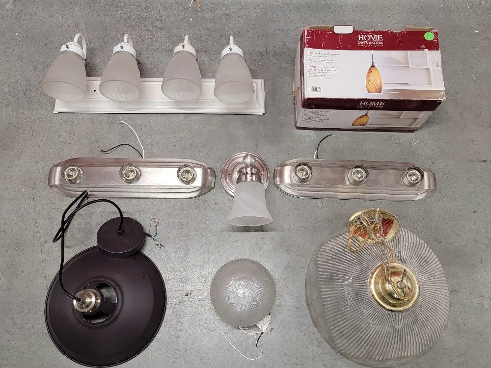 Mixed Lot Of (8) Different Lights, Wall, Vanity, Ceiling, Hanging ....