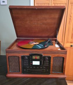 Record / CD / Cassette player