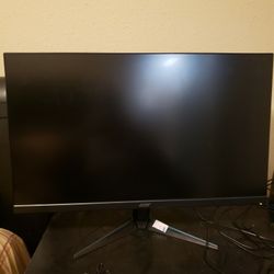 Acer nitro VG271U 27" QHD 1440p HDR 144hz IPS monitor