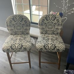 2 Stools Chair 