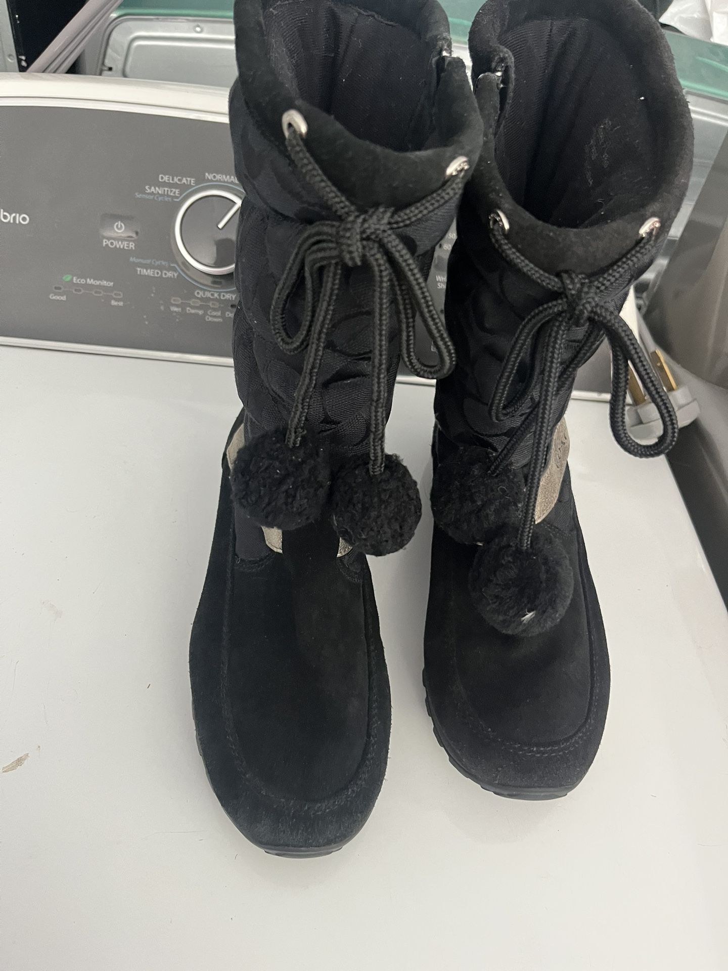 Coach Women Boots Used