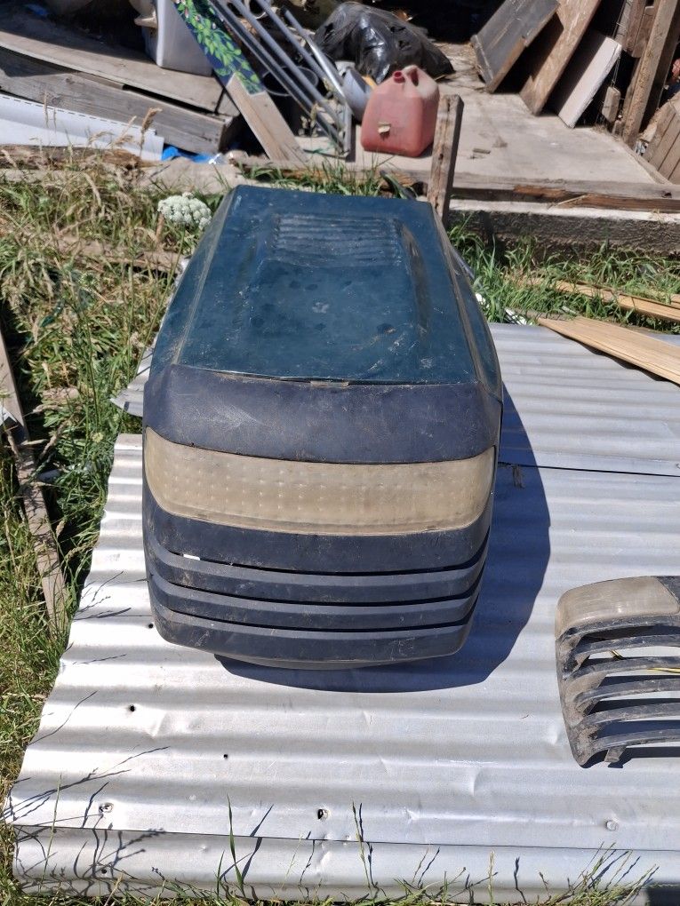 John deere / craftsman Tractorbody parts