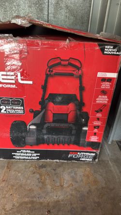 Milwaukee M18 FUEL Brushless Cordless 21 in. Walk Behind Dual Battery Self-Propelled Mower (Tool-Only)
