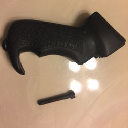 Grip For A Remington 870 Exp 12 ga