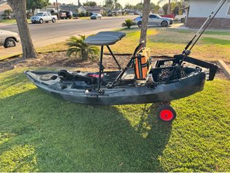Lost Creek 10’ angler peddle driven kayak