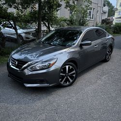 2018 Nissan Altima SR