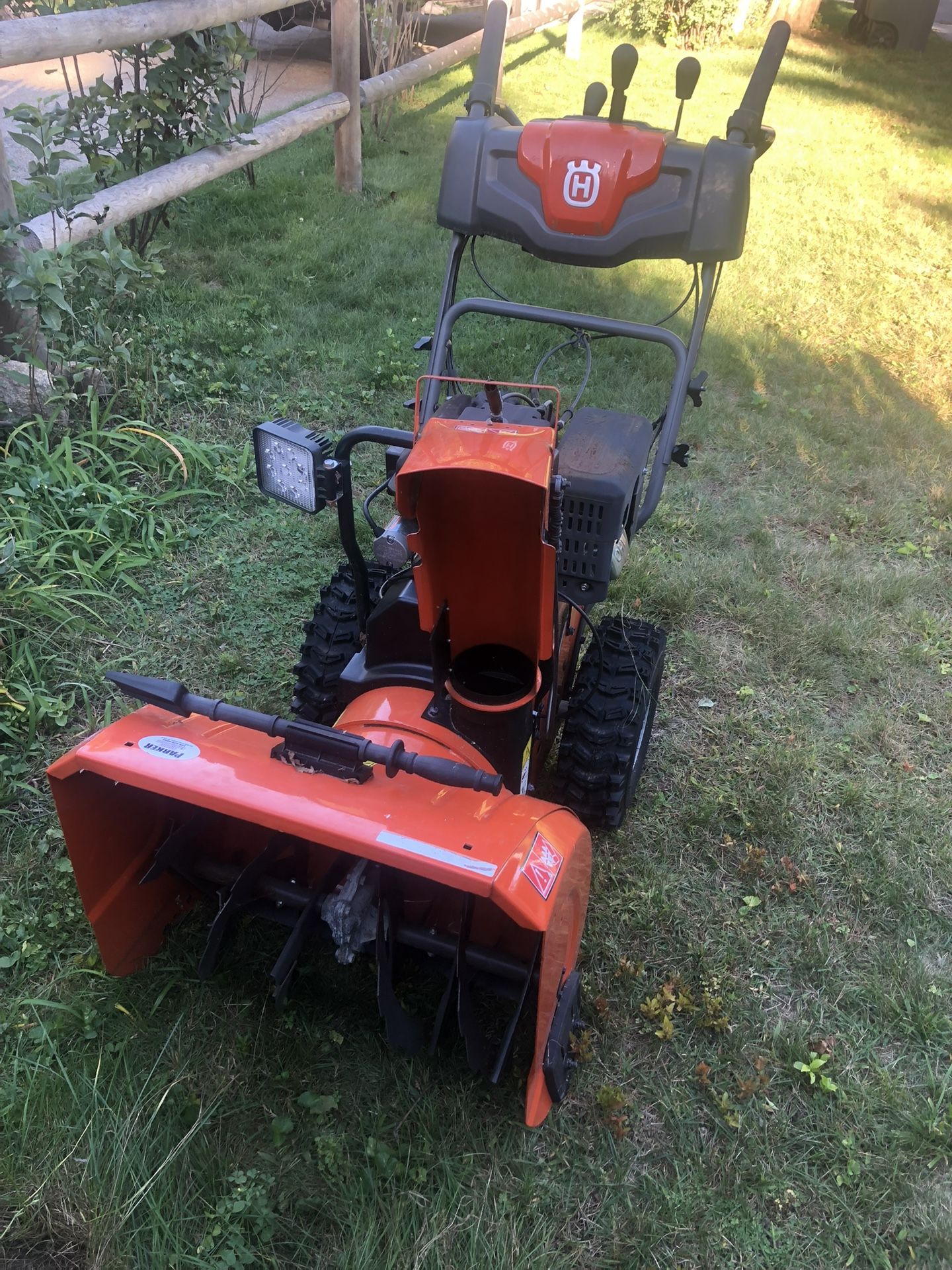 Husqvarna Snowblower