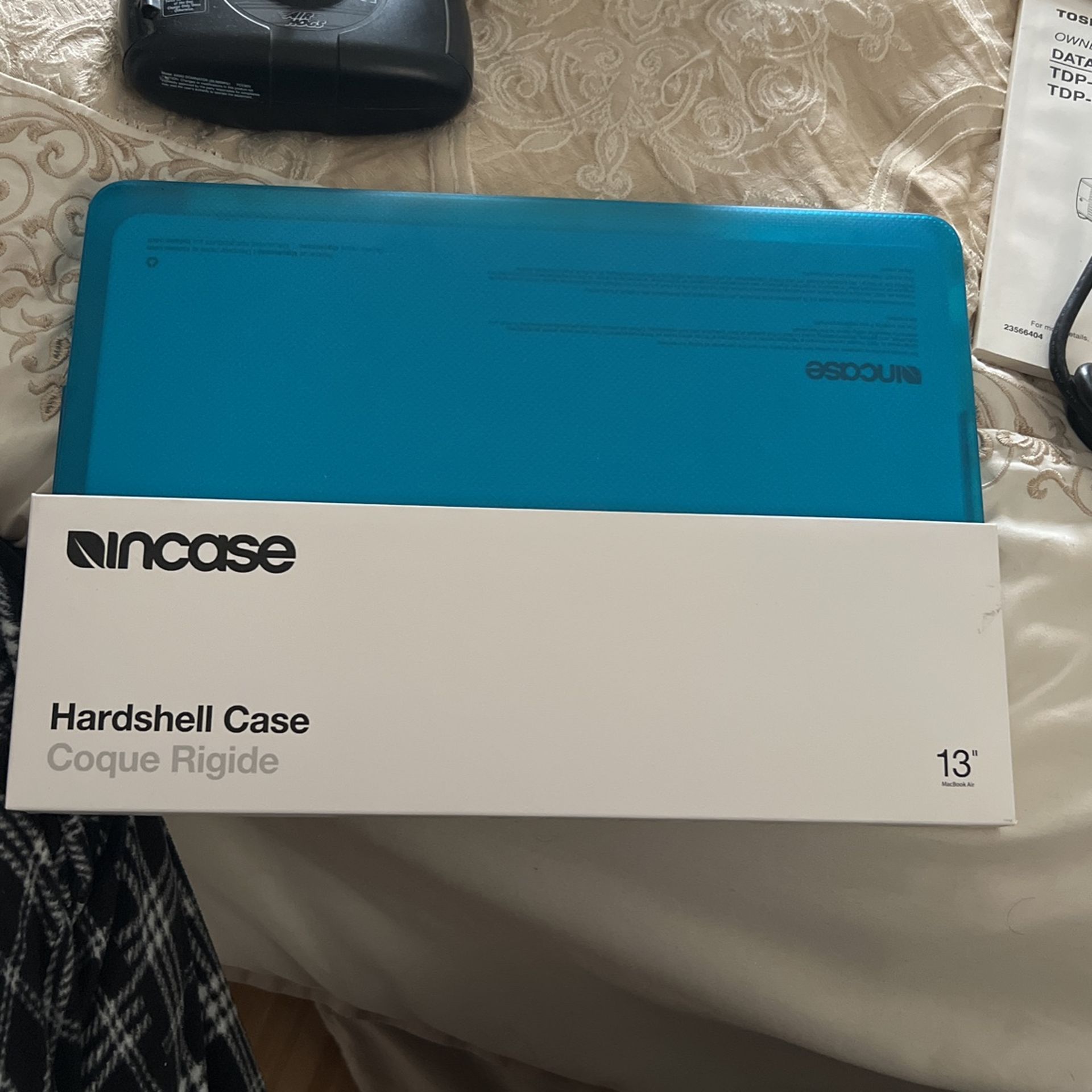 Brand New MacBook Air Case 13 Inch Old Air