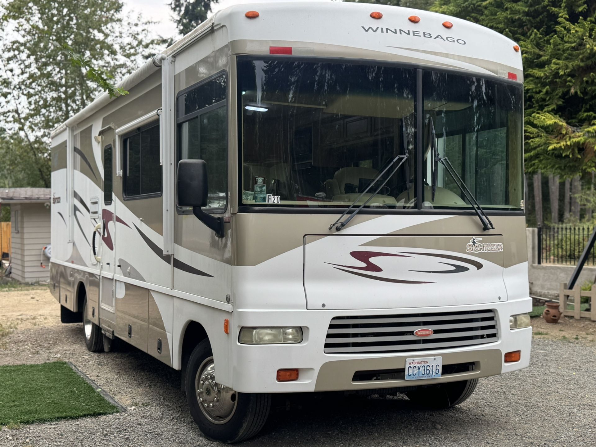 2006 Winnebago Motorhome