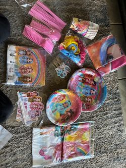 Rainbow high party decorations price firm read description before messaging