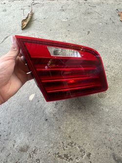 F10 reverse  tail light left side