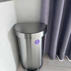 Large Stainless Steel Garbage Can 