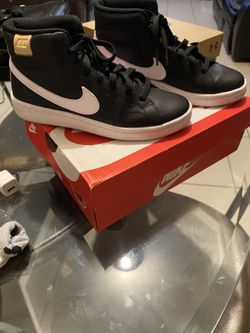 women nike