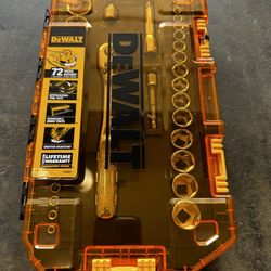 Dewalt 3/8 in. Drive Socket Set (34-Piece)