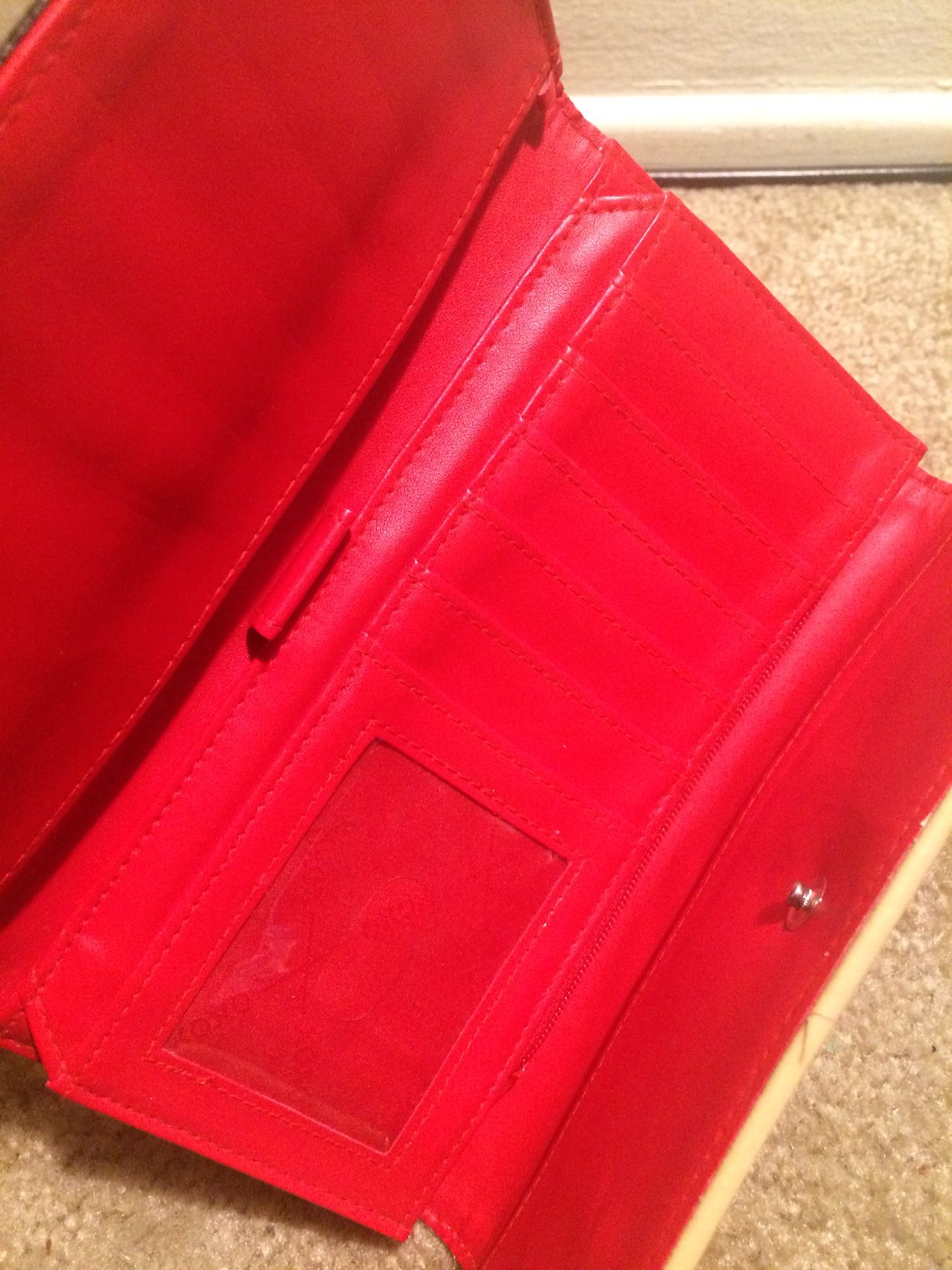 XOXO WALLET