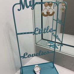 Jewelry Holder