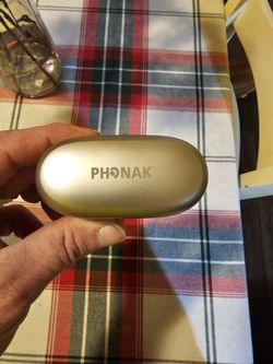 Absolutely Brand New Phonak I50 R Hearing Aids 