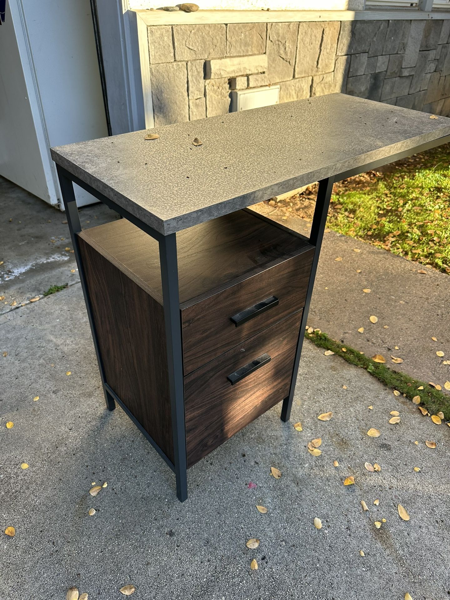 Free Desk 