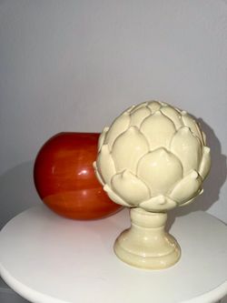 Pair of Cream Ceramic Artichoke Finials – Crackle Glaze Home Decor