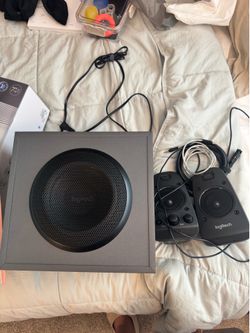 Logitech Z625 2.1 Speaker (Analog/Optical)