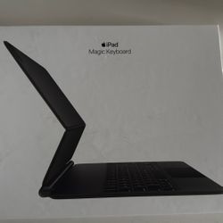 Apple Ipad pro Magic keyboard
