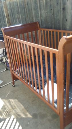 Baby crib