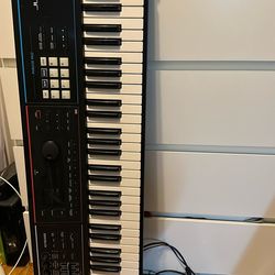 Synth Roland Juno DS 61