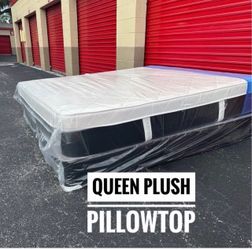 Brand New Queen Plush Pillow Top Set