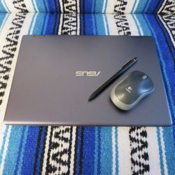 ASUS VivoBook Flip 14 TP412FA – 14” Touchscreen 2-in-1 Laptop, Intel i3, 4GB RAM, 128GB SSD – Great Condition