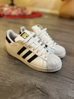 Adidas Superstar