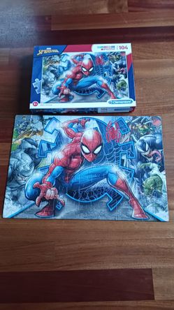 Kids Puzzle 100 Pieces SPIDERMAN