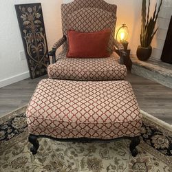 Chair And A half With Ottoman 