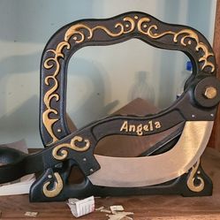 Vintage 1970's Angela Cast Iron Bread Tobacco Plant Cutter Slicer