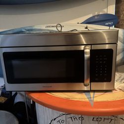 FRIGIDAIRE STAINLESS STEEL 30 INCH OVER-THE-RANGE MICROWAVE OVEN