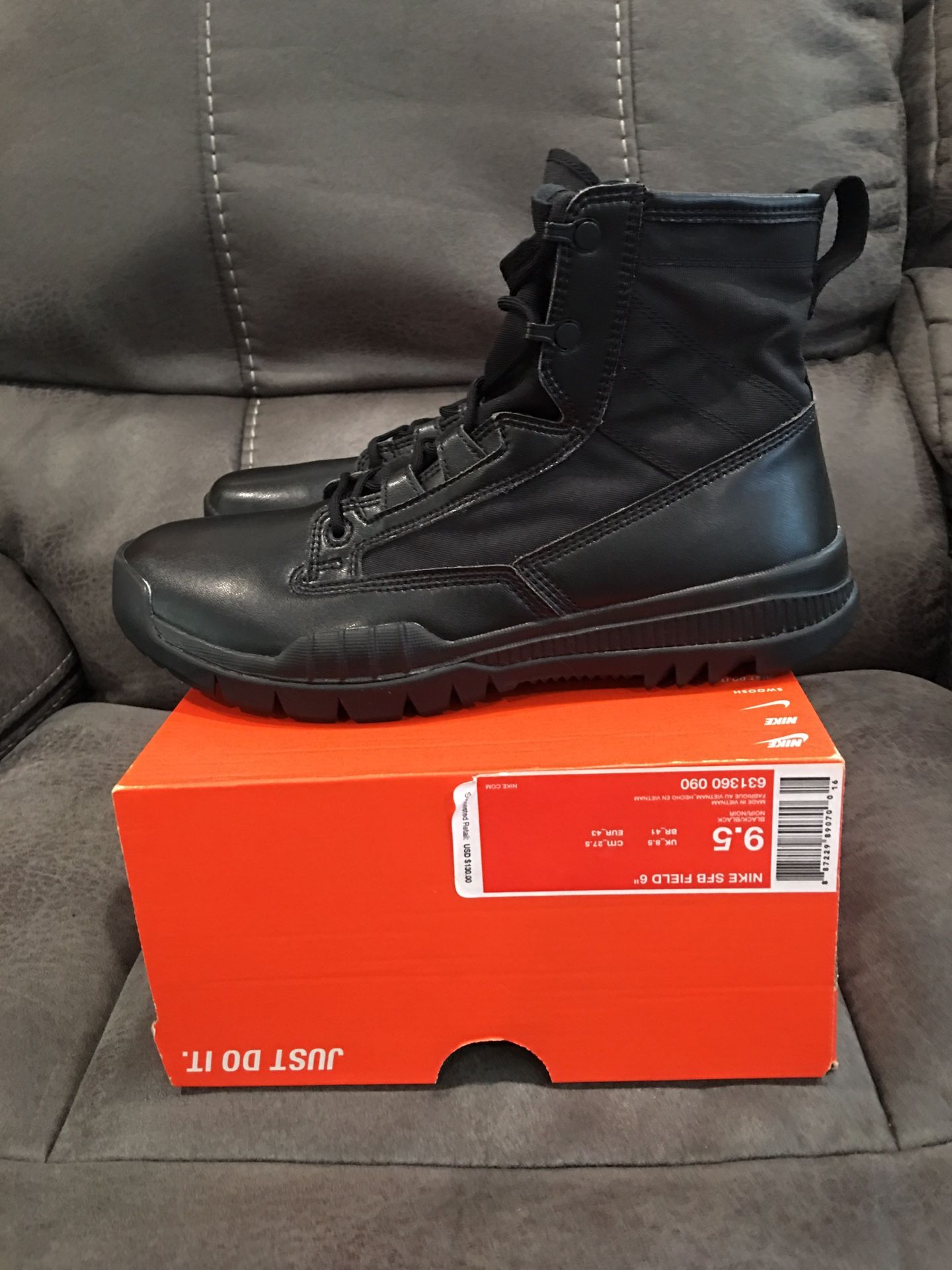 NIKE SFB FIELD 6” SPECIAL FIELD BOOT SIZE 9.5 BRAND NEW NEVER WORN OR TRIED ON 100% AUTHENTIC