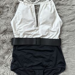 Women’s Swimsuit 