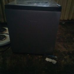 Mini Fridge 