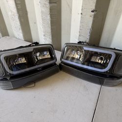 GMC sierra led headlight year 2001 to 2007