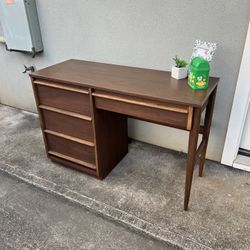 Cute Mid Century Bassett Writing Desk