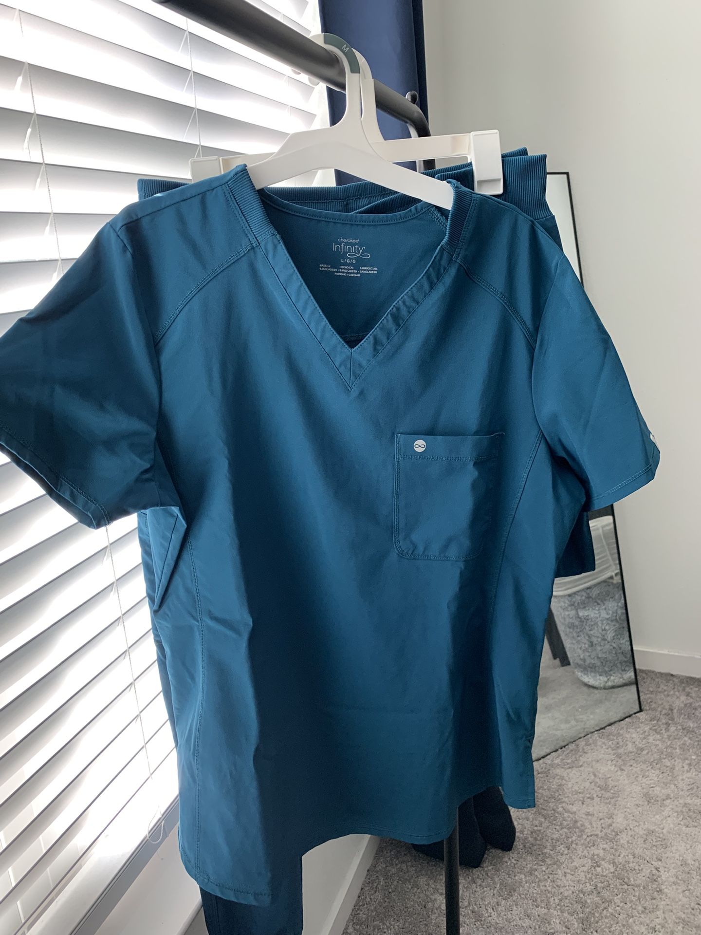 Scrubs Cherokee Infinity- Womens 