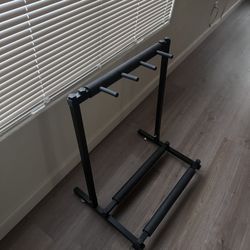 4 Guitar Stand