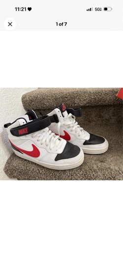 Nike Court Borough MID Kids White / Black / Red High Top Sneakers US Size 6 Y