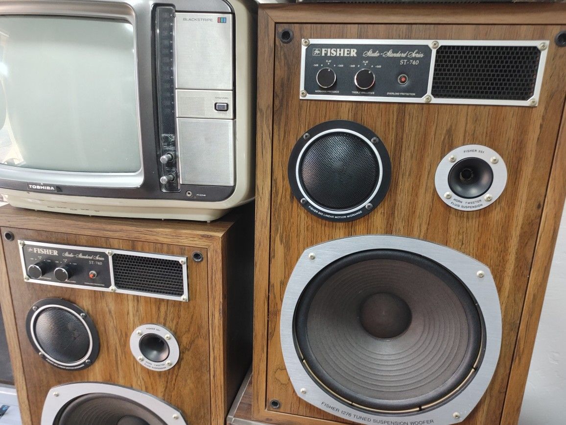 Vintage Fisher St-740 Speaker Tested And Works... Great Sound.. 3 Way
