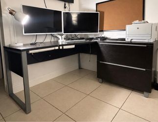 Escritorio de esquina