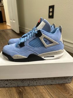 Air Jordan 4 Retro University Blue Size 10.5 Brand New