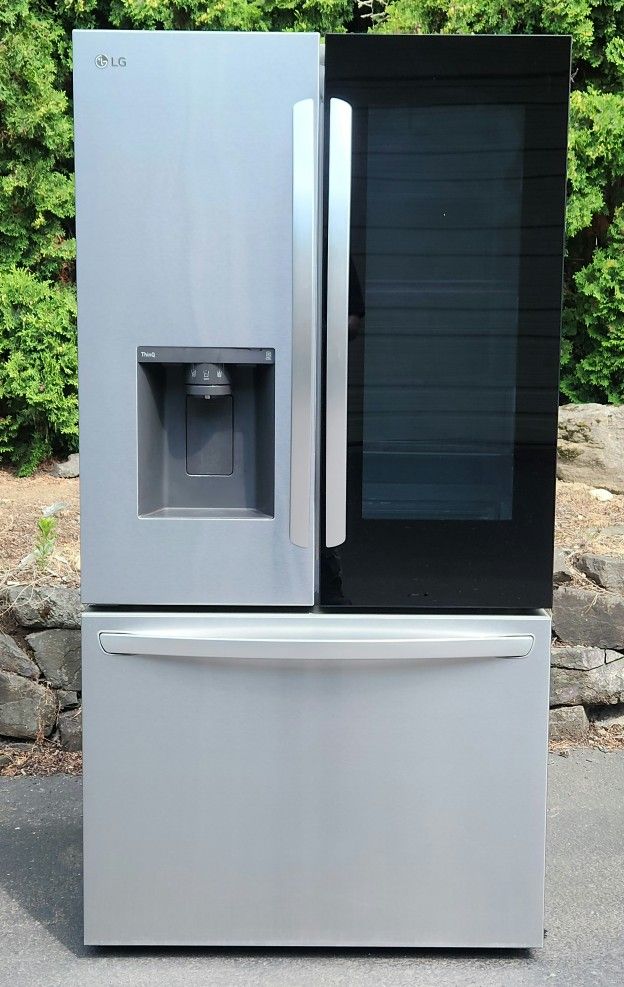 LG Smartview Refrigerator W36xD33xH69 Inches